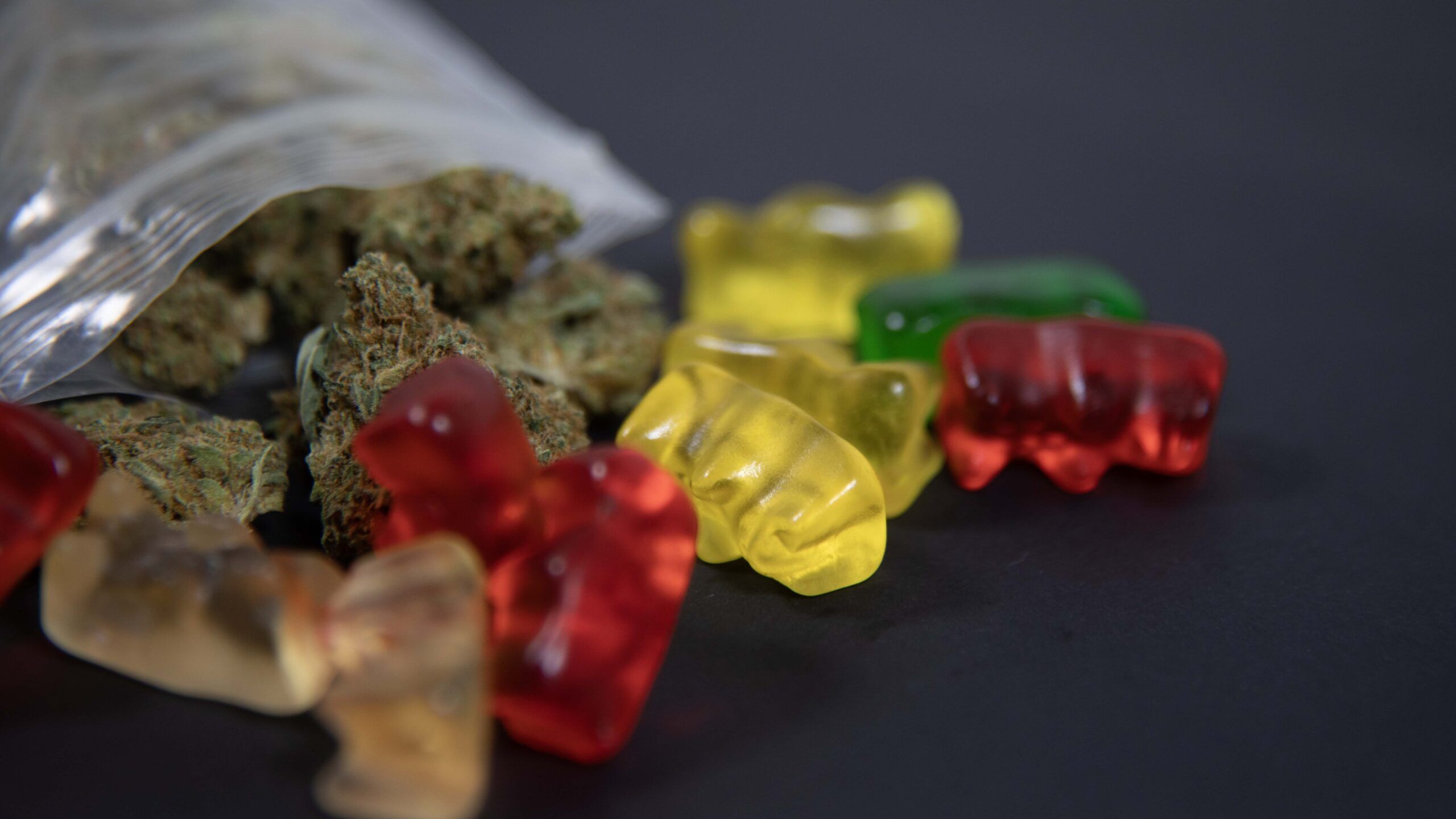 Medical Cannabis in the United States: Tinctures and Edibles for GI Tract Ailments